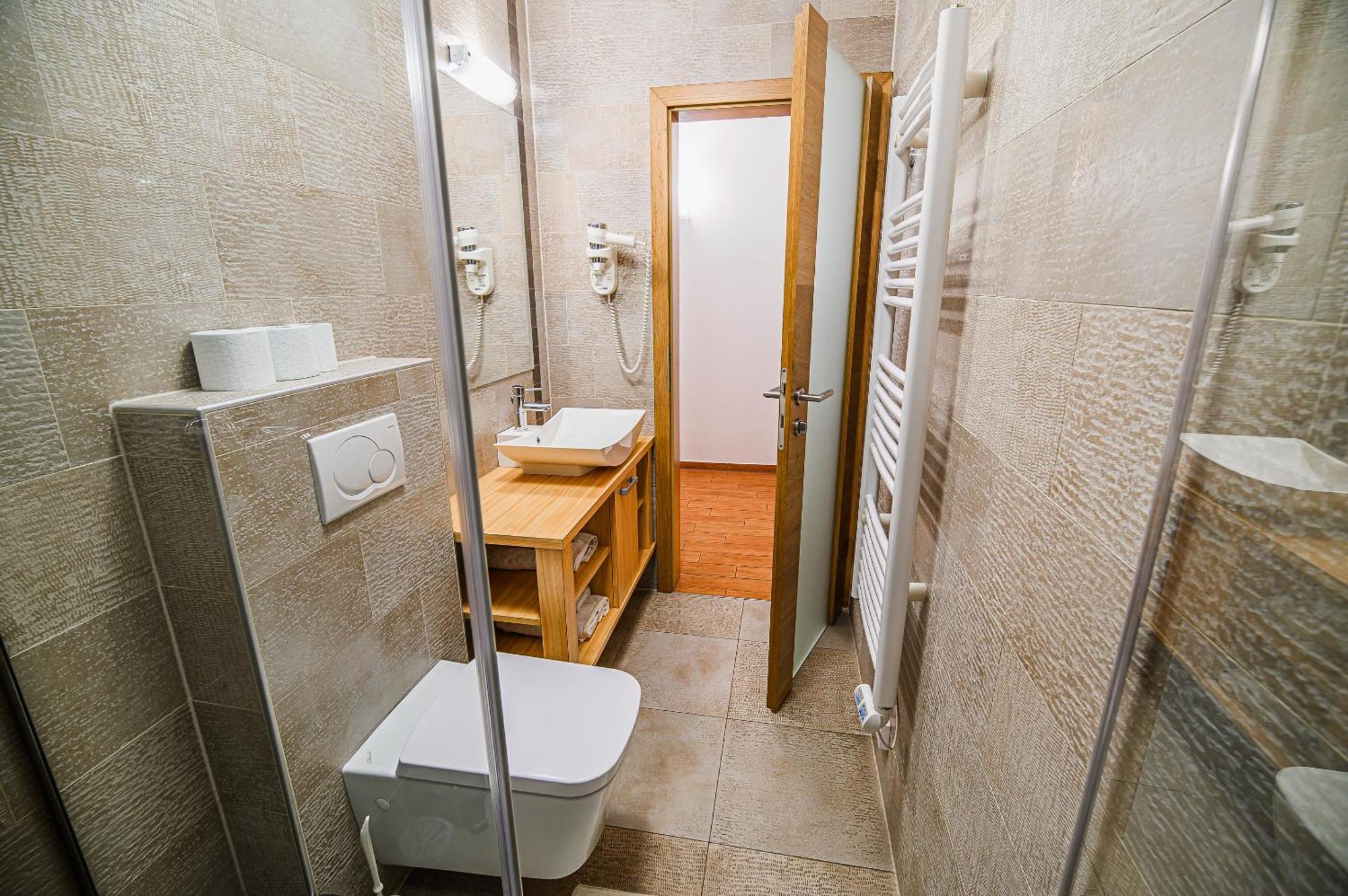 Apartments Maleric With Indoor Pool And Wellness Dragatuš Zimmer foto