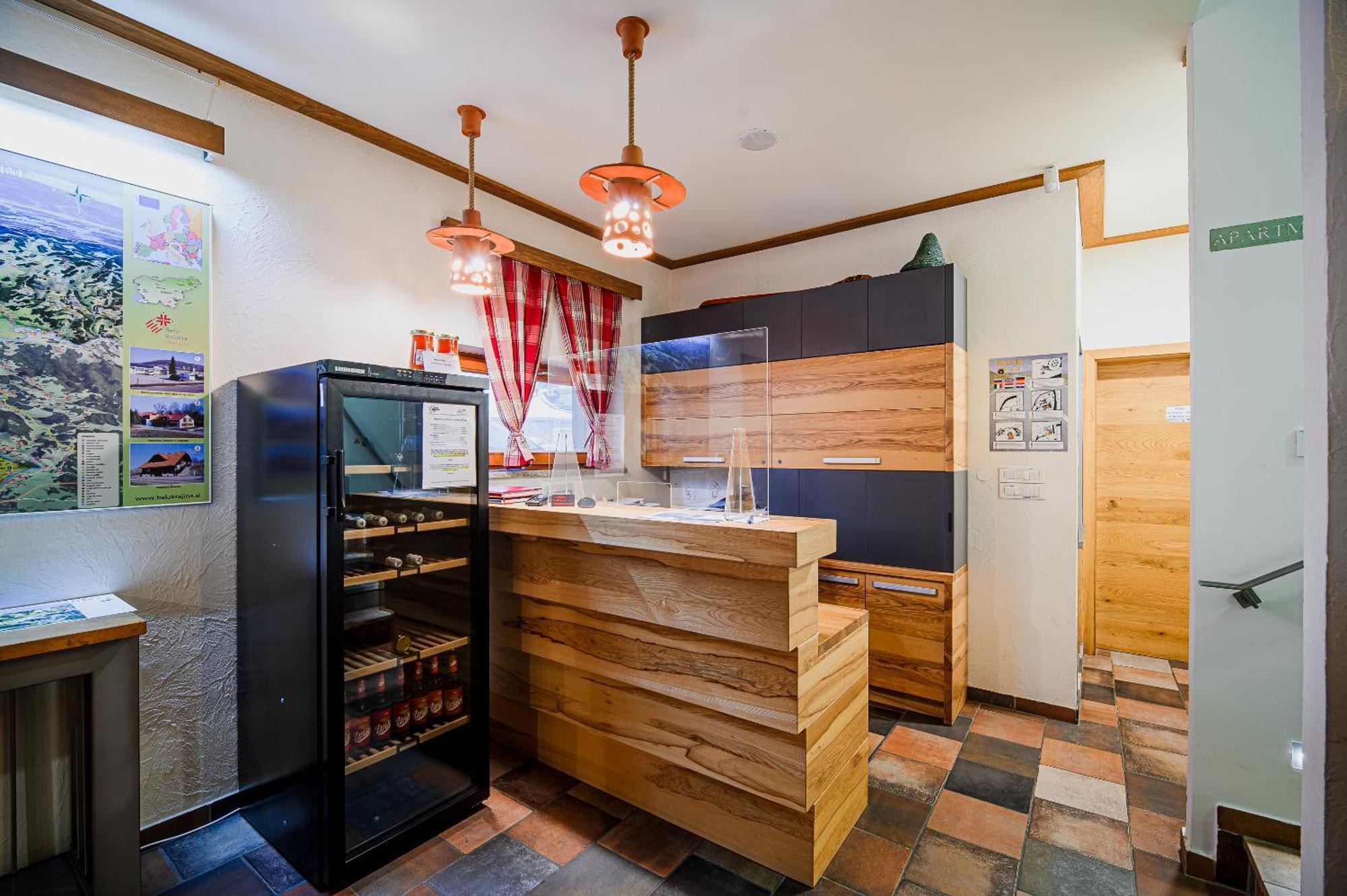 Apartments Maleric With Indoor Pool And Wellness Dragatuš Exterior foto