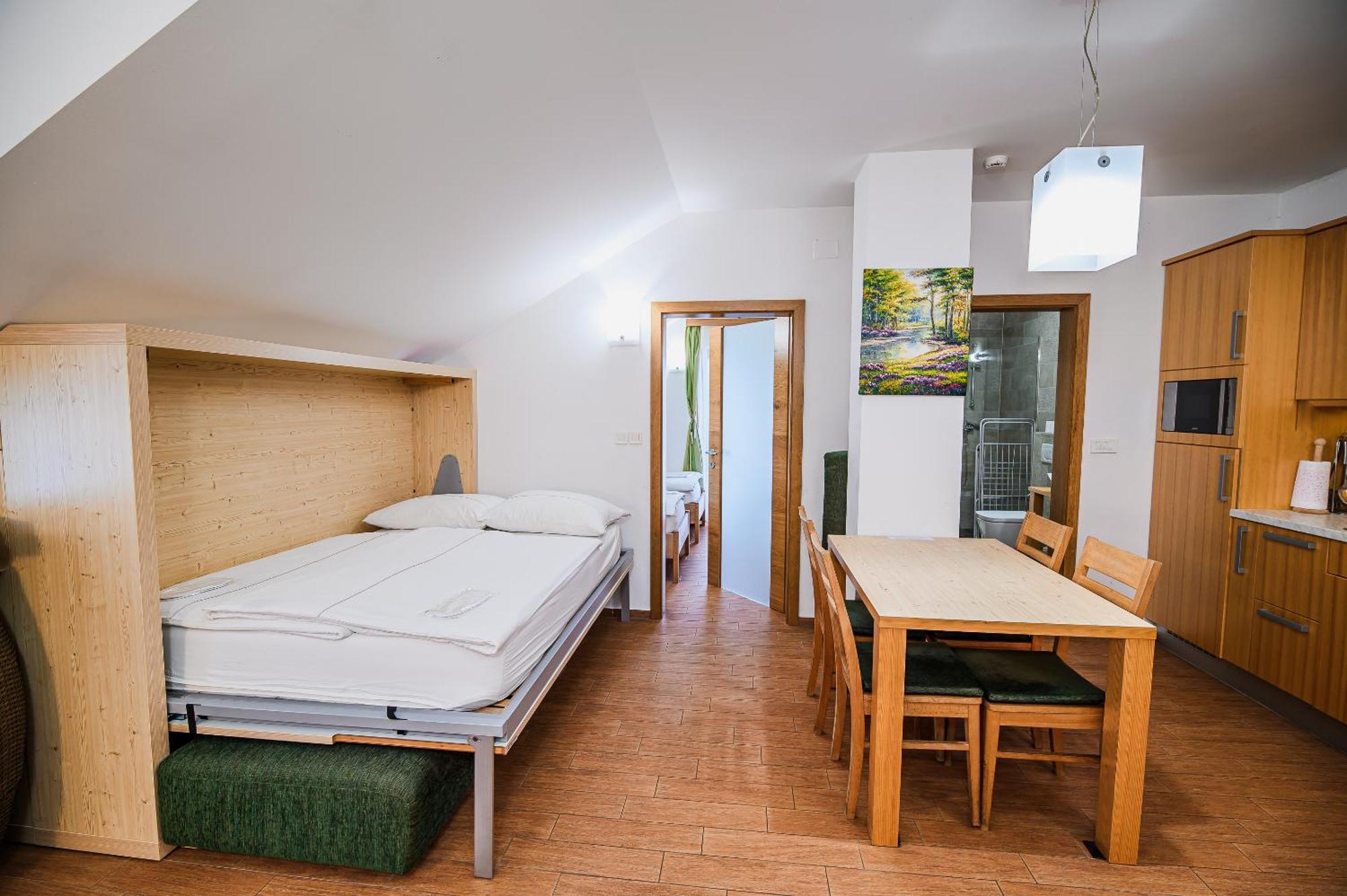 Apartments Maleric With Indoor Pool And Wellness Dragatuš Zimmer foto