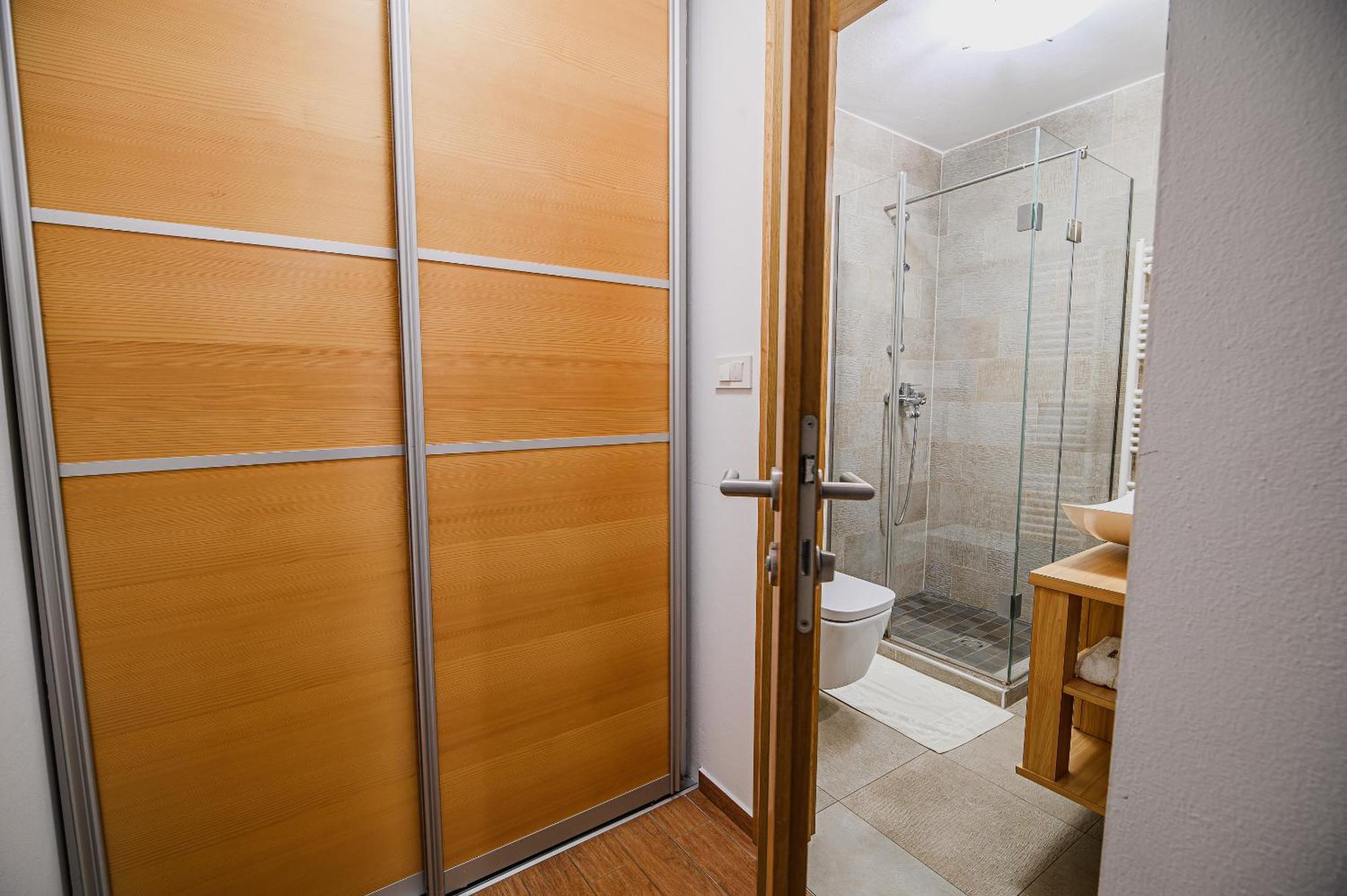 Apartments Maleric With Indoor Pool And Wellness Dragatuš Zimmer foto